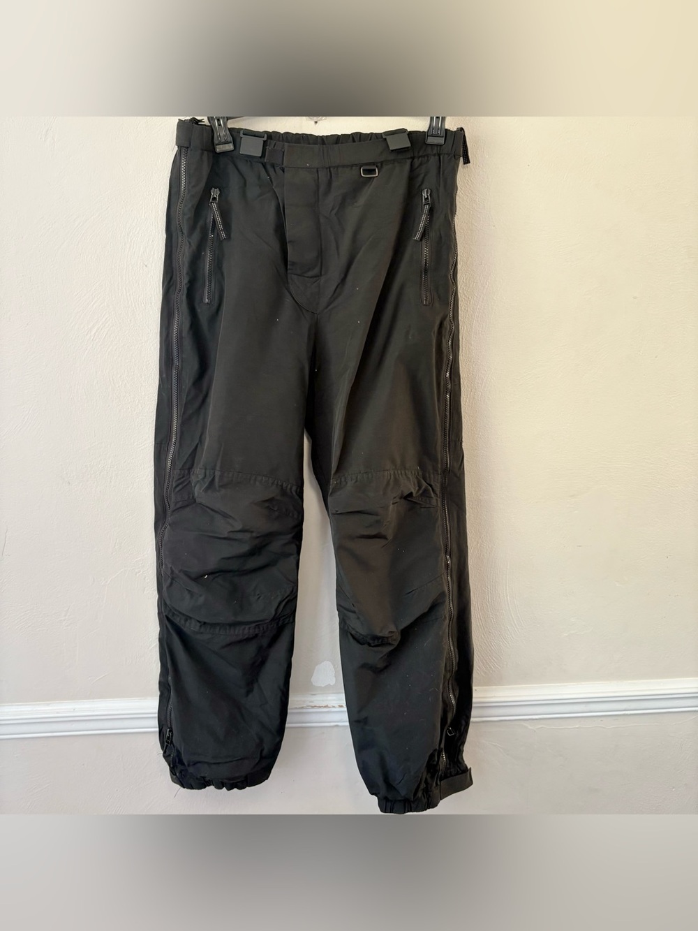 Vintage Obermeyer Black Radical Ski Snowboard Pants